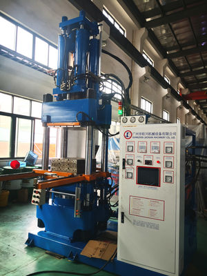 Otomobil parçaları yapımı kauçuk enjeksiyon kalıplama makinesi