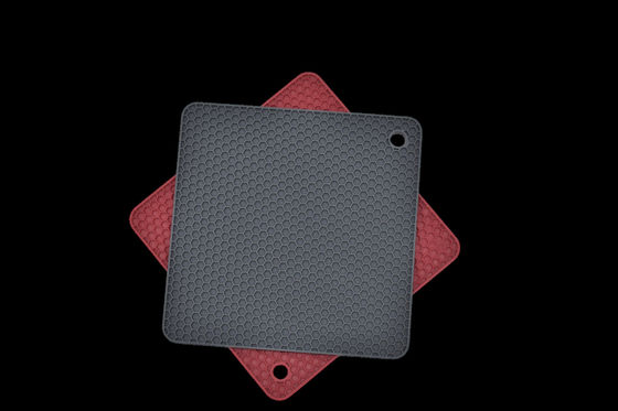 Mutfak Silicone Sıcaklığa Dirençli Çarşaflar Yapmak İçin Kauçuk ve Silikon Vakum Sıkıştırma Kalıplama Makinesi